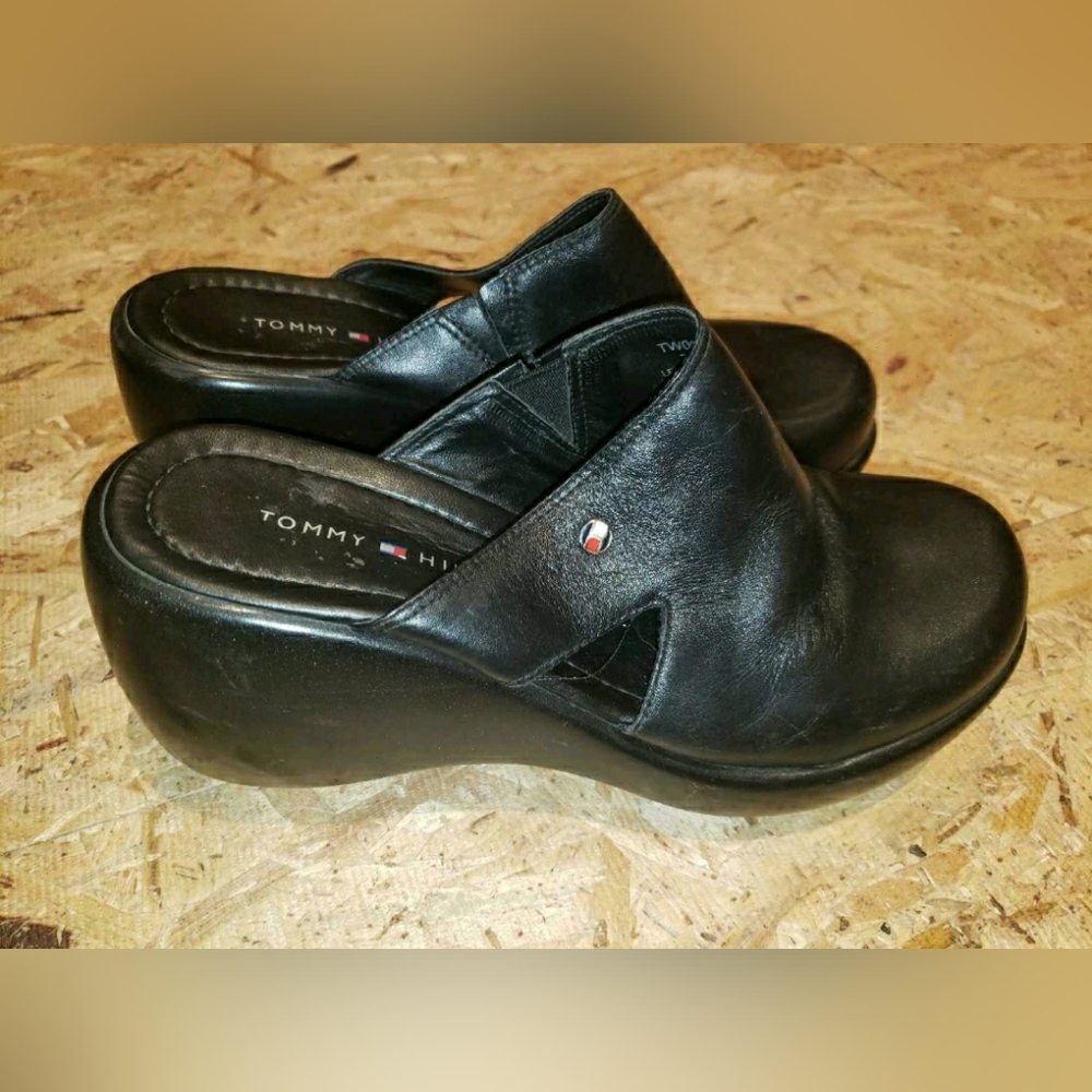 Tommy Hilfiger Black Leather Mules Size 8